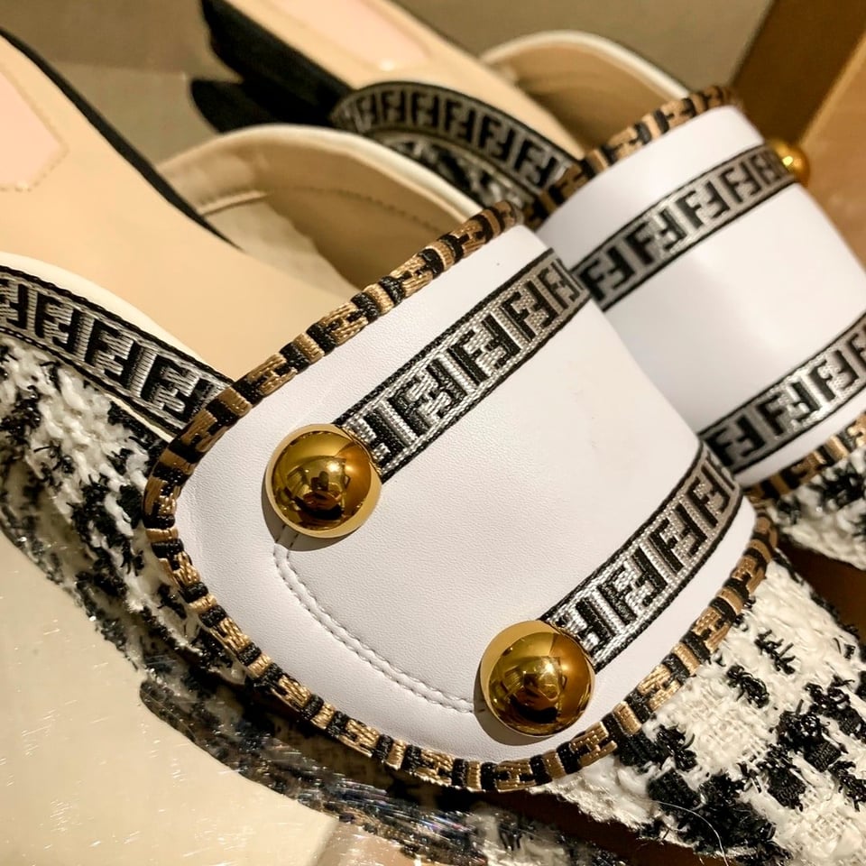Fendi Ff Grey Strap Half Slippers White view 5