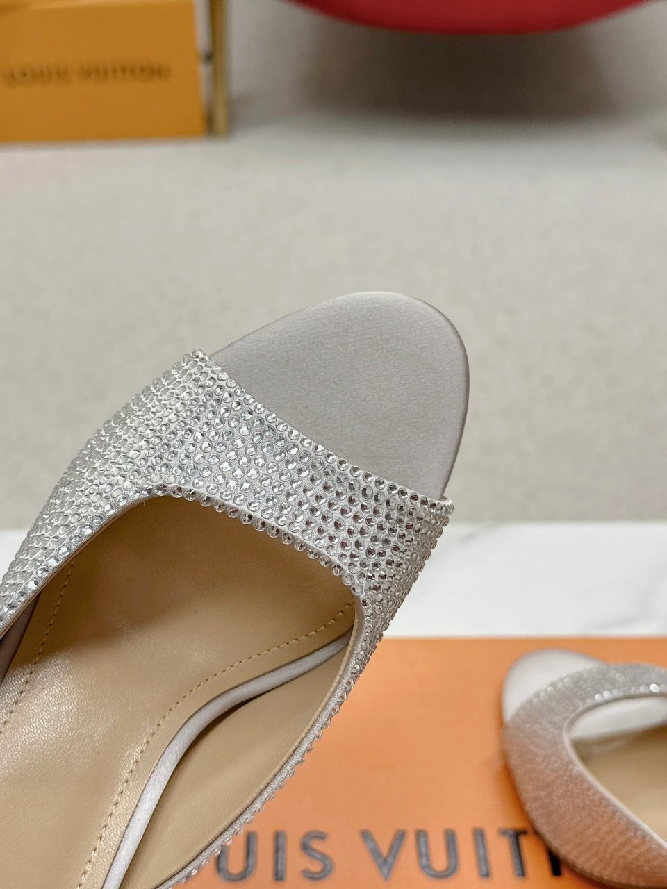 Louis Vuitton Super Mule Silver 1Acj47 view 3