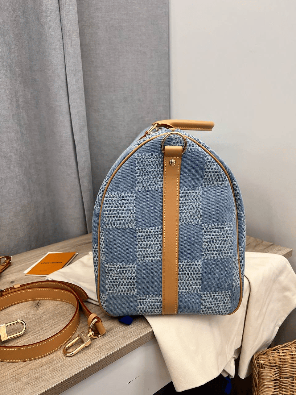 Louis Vuitton Keepall Bandoulière 50 Bag ‘Blue’ 50Cm N40739 view 6