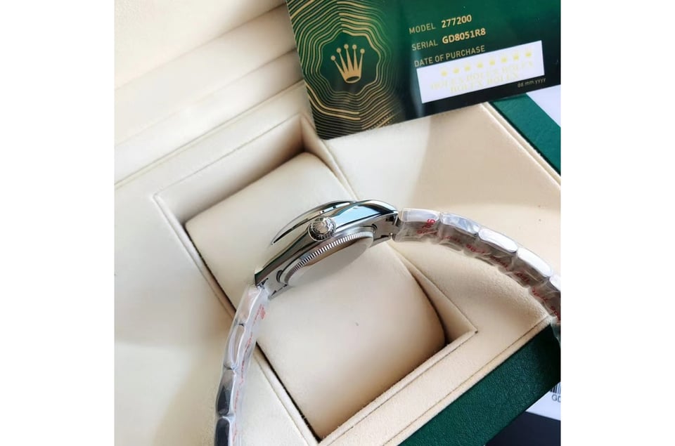 Rolex Oyster Perpetual 31/41mm SS/SS Blue/Stk view 9