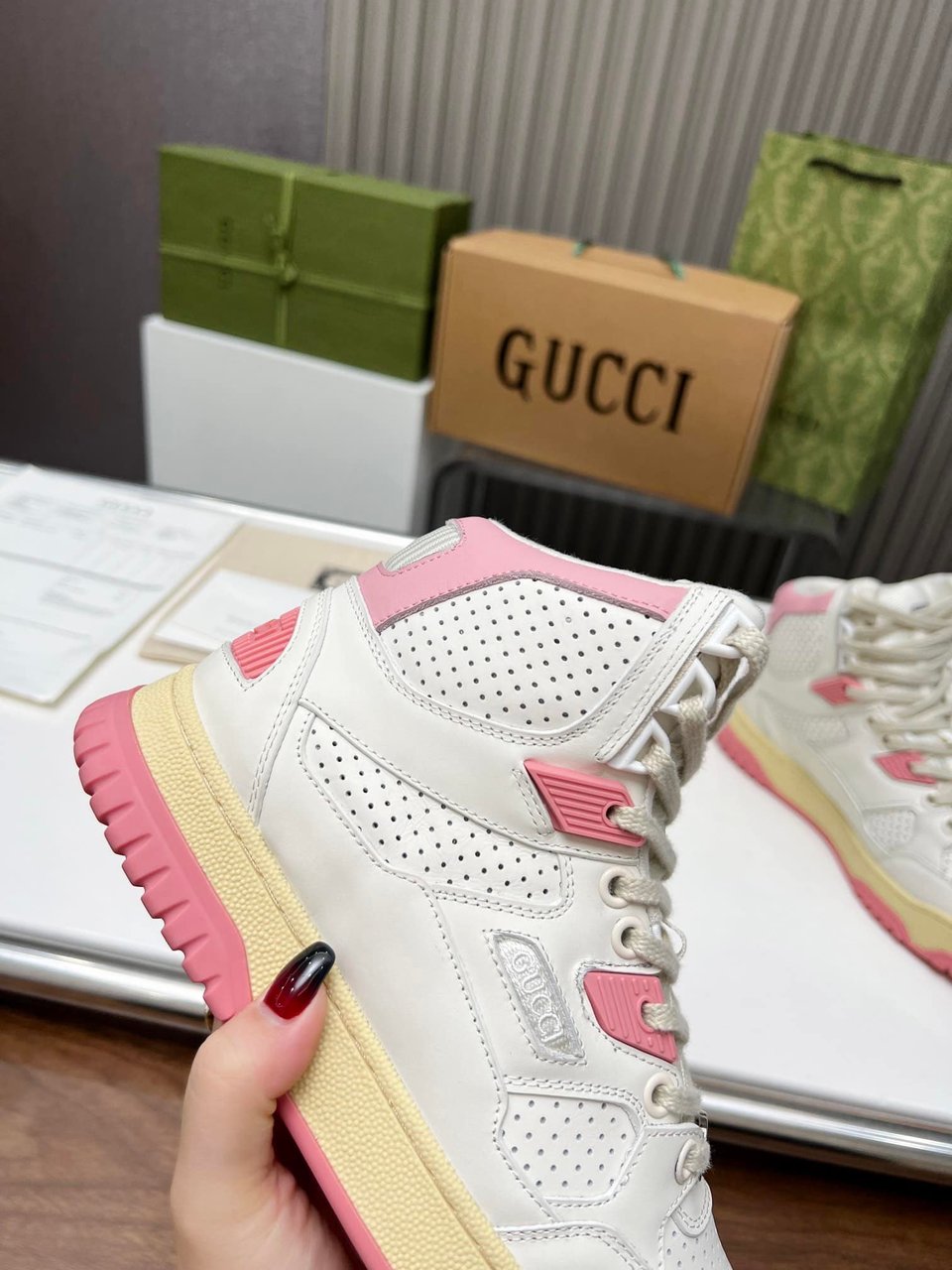 Gucci Women’S High Top Distressed Effect Sneaker Pink view 10
