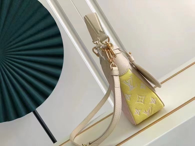Louis Vuitton Bagatelle 22Cm Pink view 5