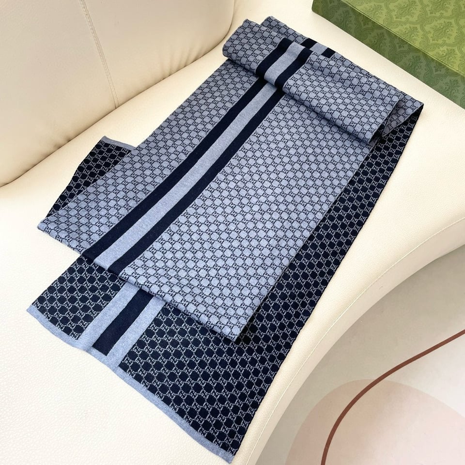 Gucci Cashmere Scarf Pattern Blue For Women 180cm view 7