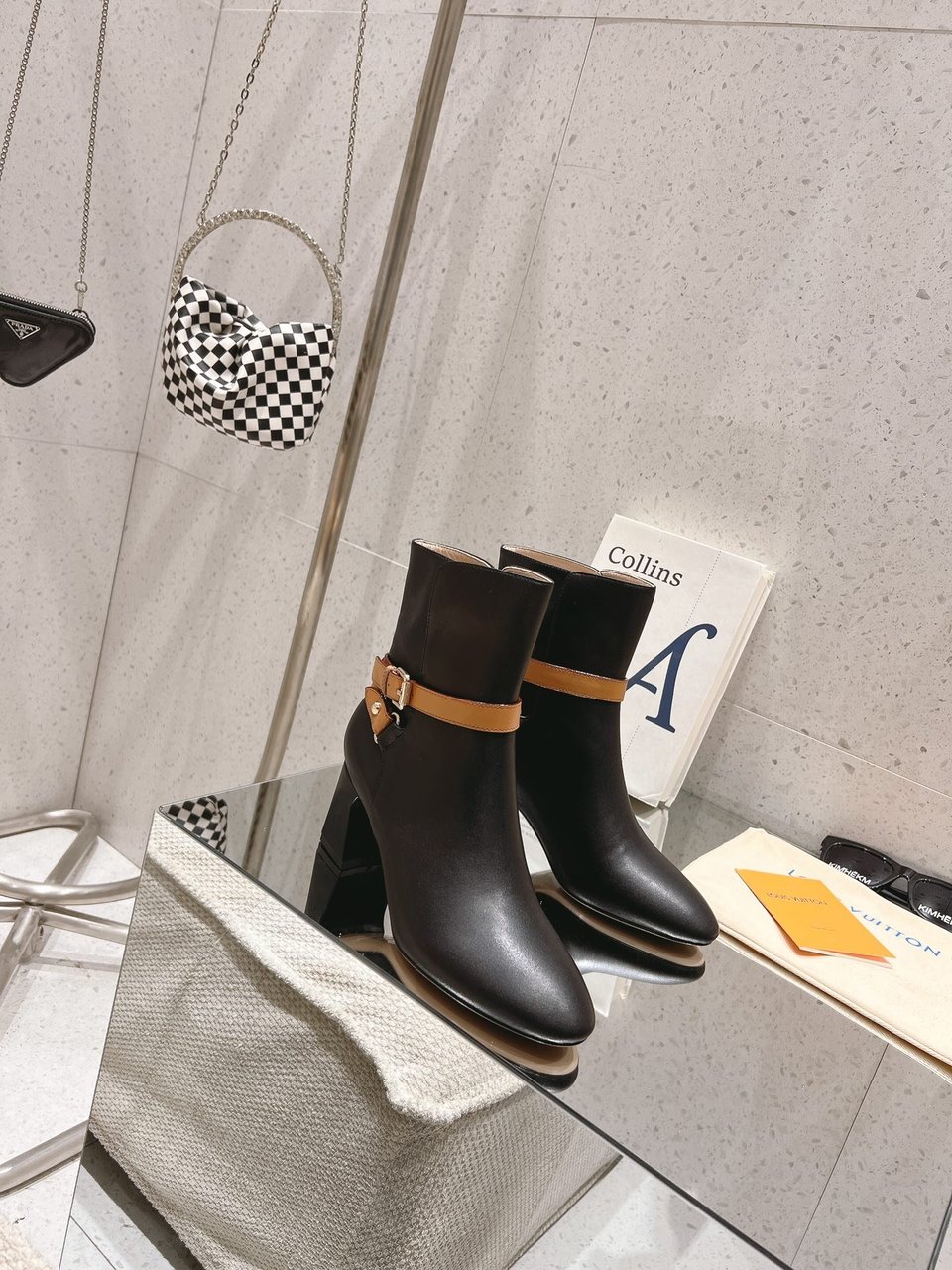 Louis Vuitton Parisienne Ankle Boot Black 1Ac8Go view 7