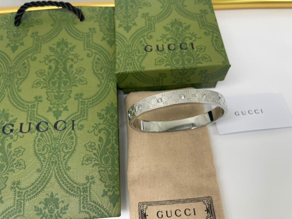 Gucci Cuff Bracelet Silver 8Mm view 2