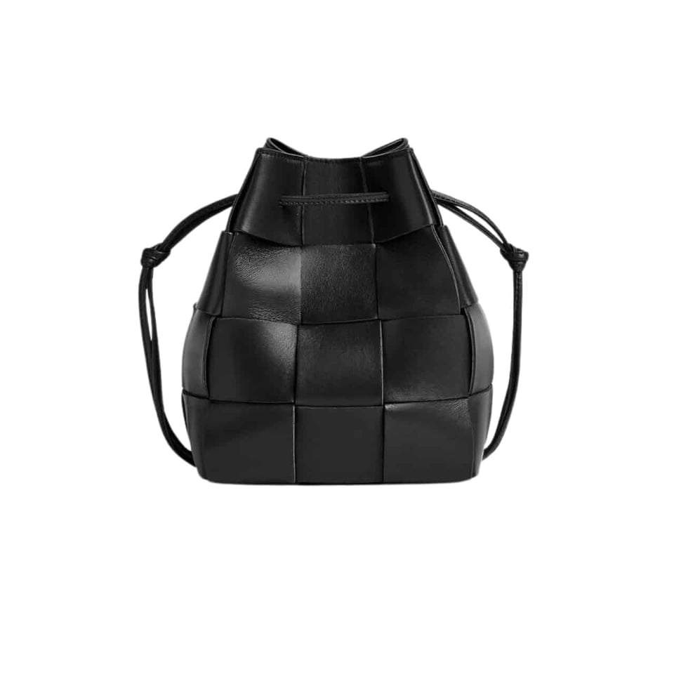 Bottega Veneta Small Cross Body Bucket Black 13Cm view 2