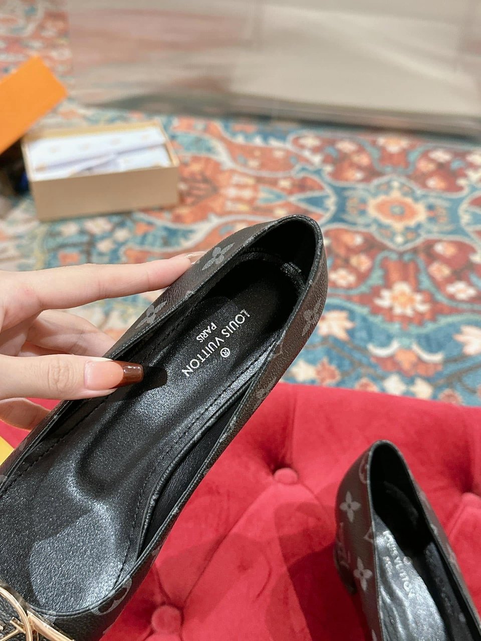Louis Vuitton Madeleine Pumps Monogram Black view 6