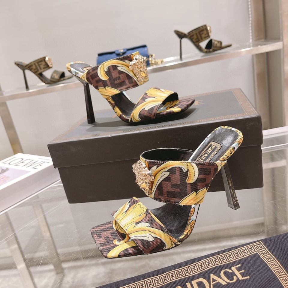 Fendace Gold Baroque Mules Ss2022 Brown 1005157-1A035585X00V view 3