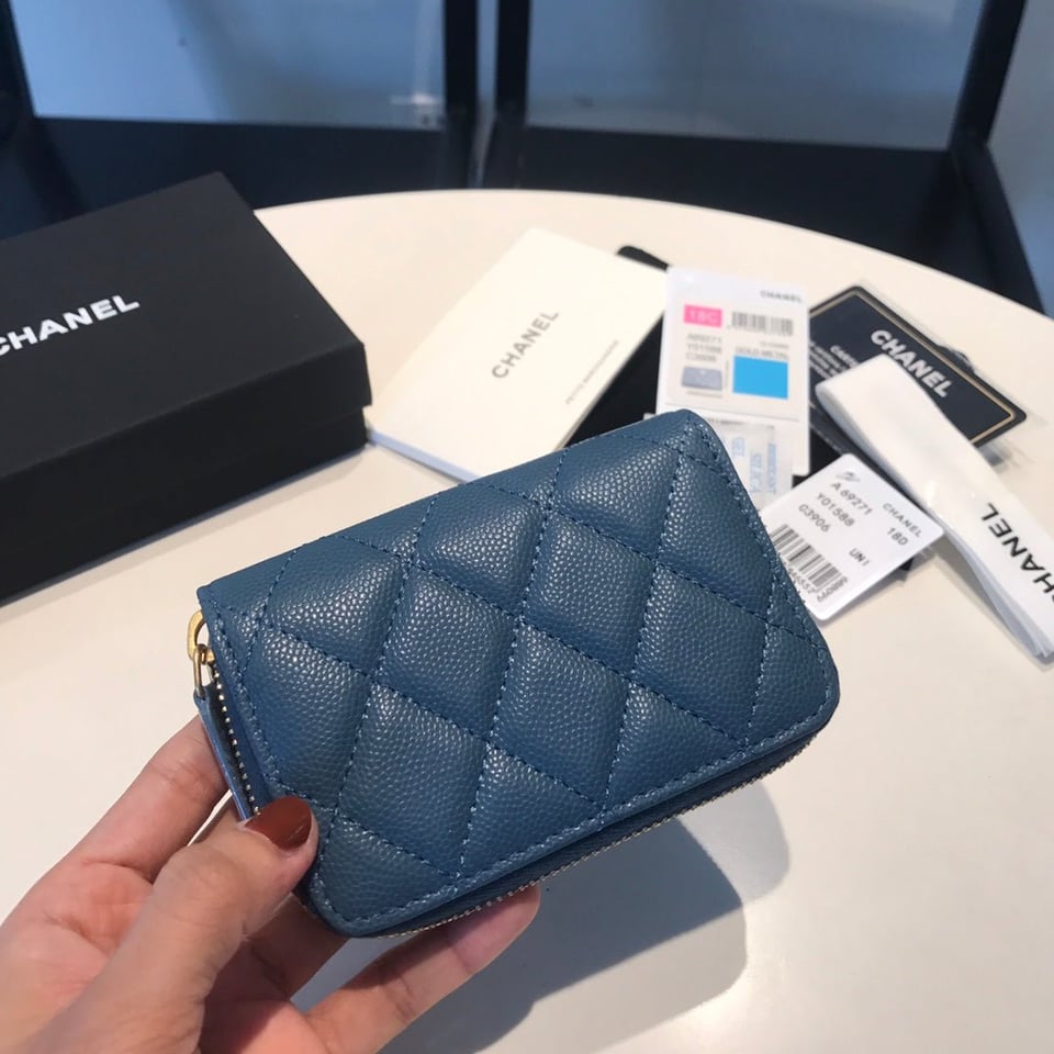 Chanel Zipped Coin Basic Purse 11 Aegean Calfskin Gold Icon view 6