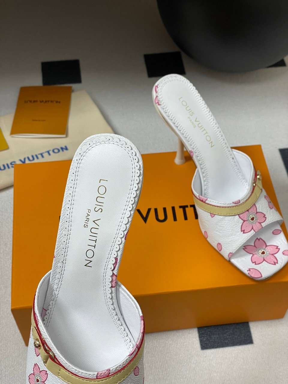 Louis Vuitton x Takashi Murakami Cherry Blossom Mule White Monogram Canvas view 8