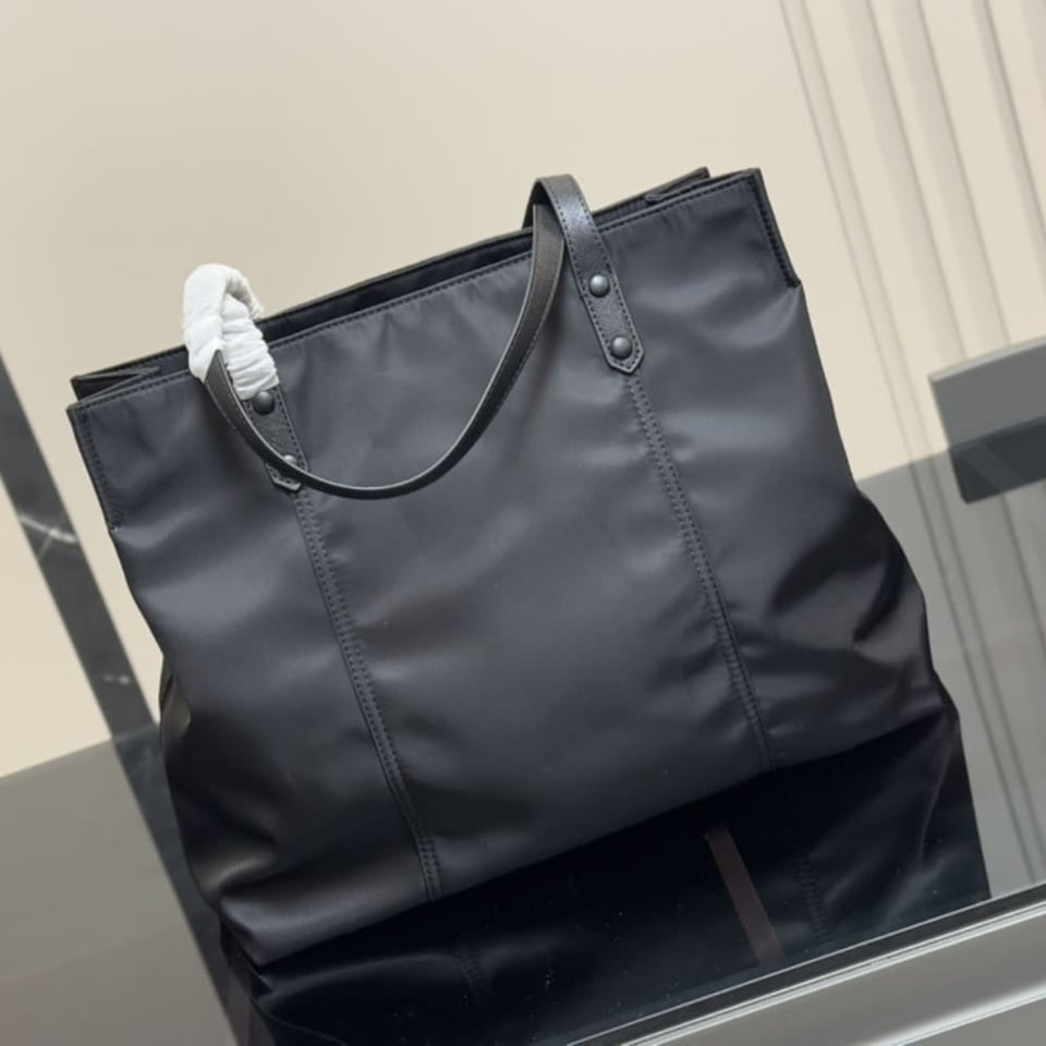 Prada Etiquette Tote Bag Black 38Cm view 8