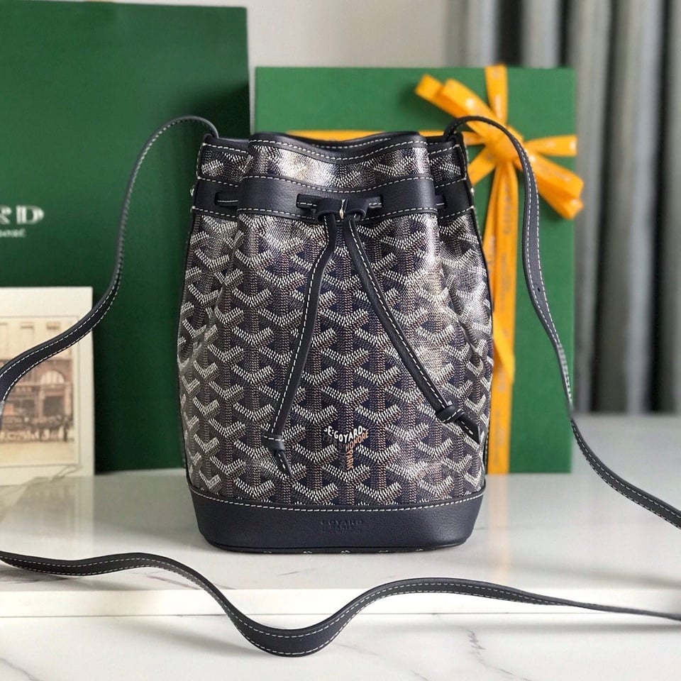 Goyard Petit Flot Bucket Bag 22cm Navy Blue Goyardine Canvas And Lambskin Trim view 10