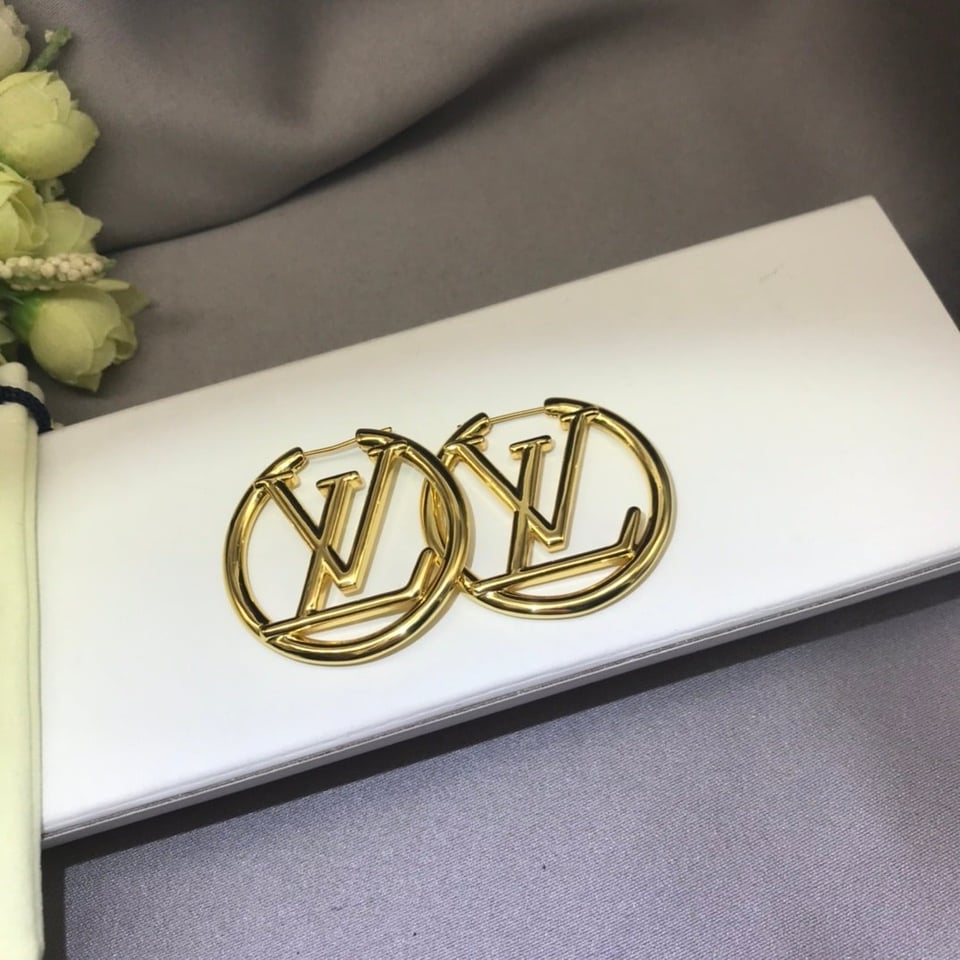Louis Vuitton Louise Hoop Earrings M64288 view 4