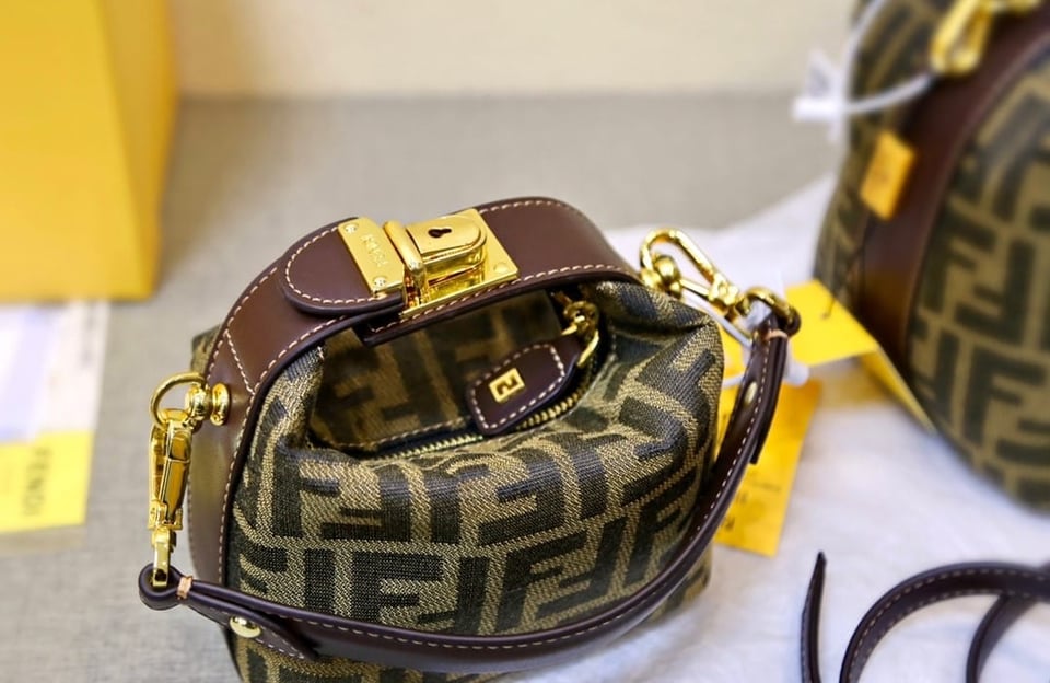 Fendi Zucca Jacquard Mini Pouch Bag Brown 27Cm view 9