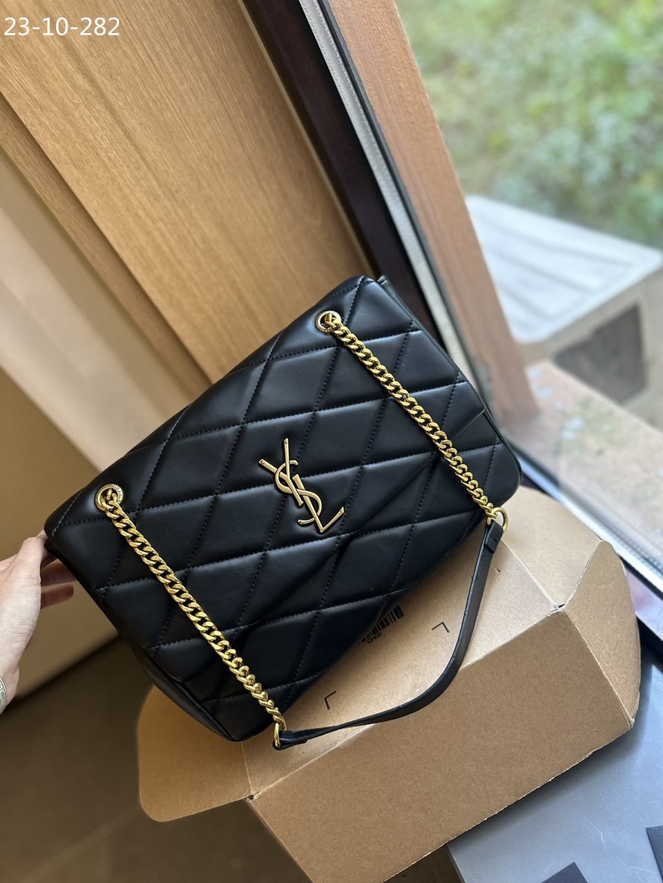 Saint Laurent Puffer Bag Black 33Cm view 4