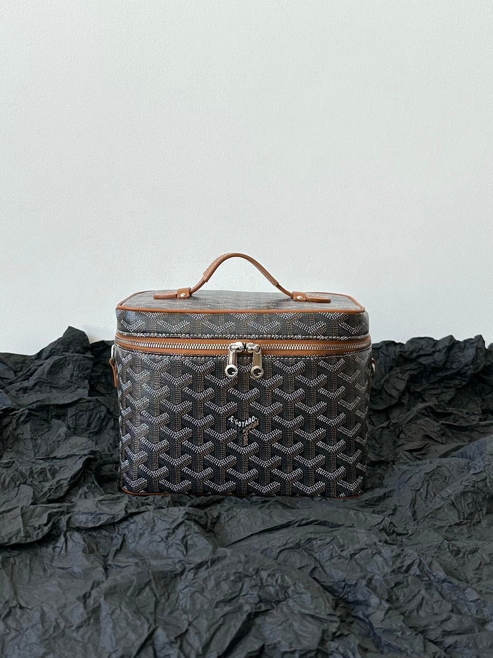 Goyard Goya Makeup Box Bag 20Cm Black And Tan Canvas view 3