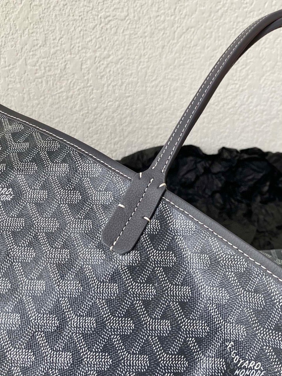 Goyard Saint Louis Gm 40Cm Grey Canvas view 7