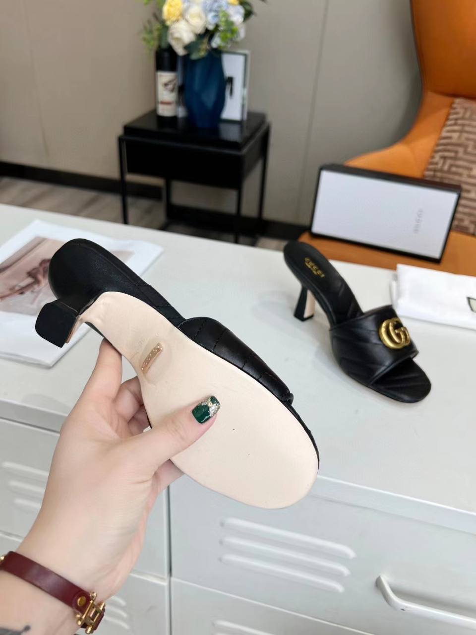 Gucci Marmont Double G Leather Mules Black 674839 Bko00 1000 view 7