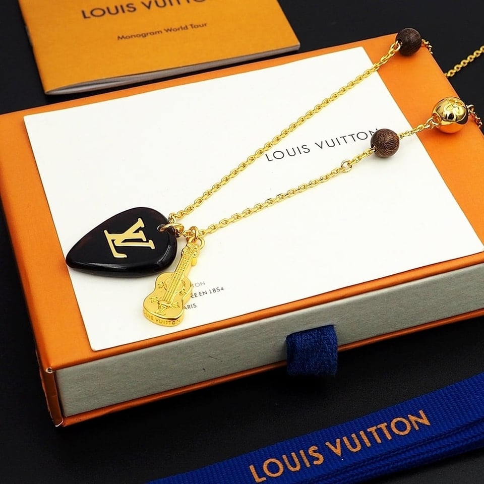 Louis Vuitton Lv Picks Necklace Gold M01865 view 4