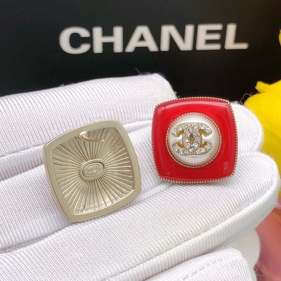 Chanel Cc Earrings Red view 5