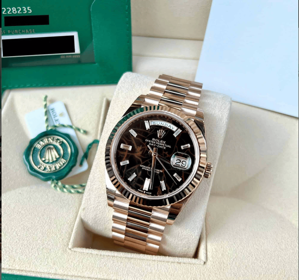 [Superclone] Rolex Day-Date 40mm Eisenkiesel Dial President 228235 view 2