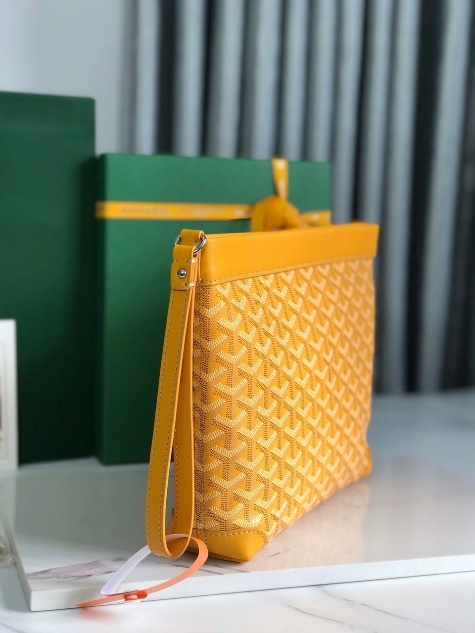 Goyard Conti Pouch 24 Cm Yellow Lambskin And Goyardine Canvas view 7