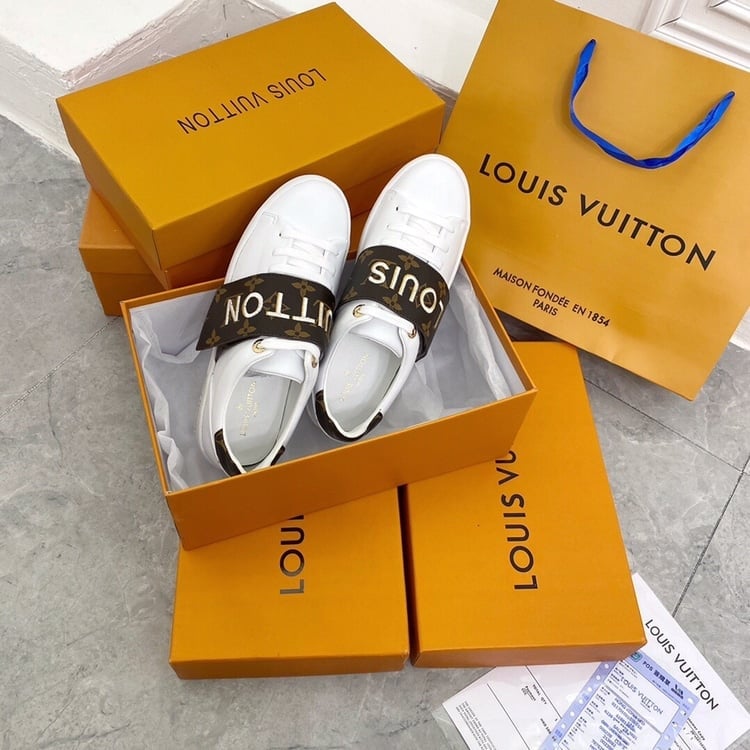 Louis Vuitton Frontrow Logo Monogram Strap White view 7