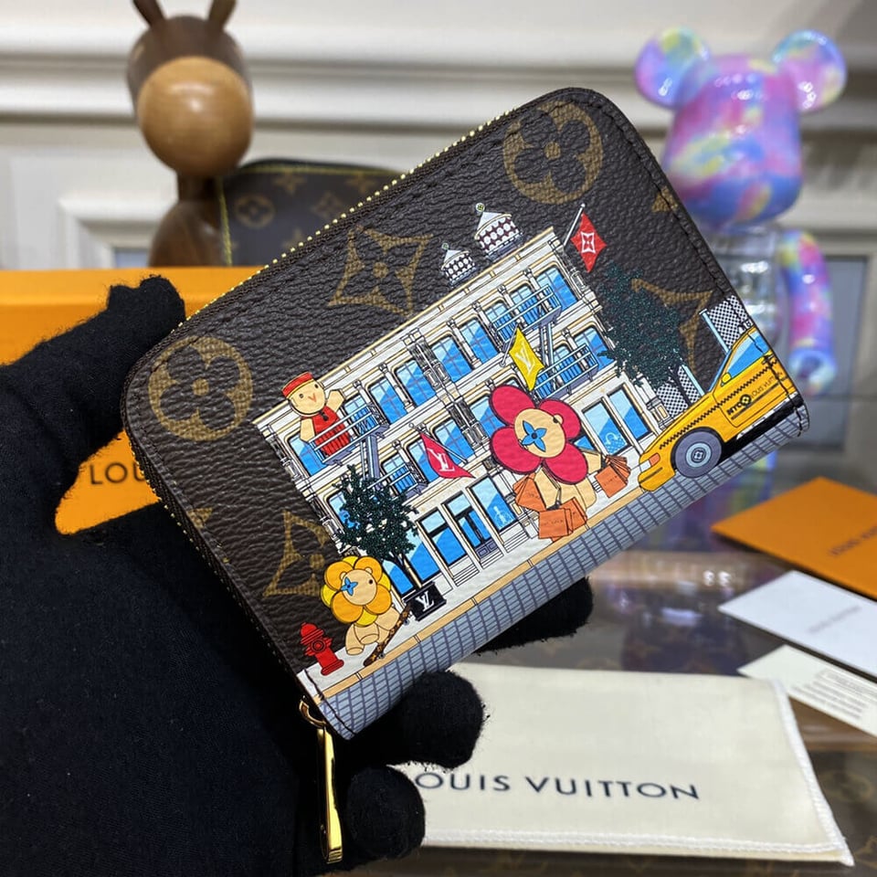 Louis Vuitton Christmas Animation 2022 Zippy Coin Purse Yellow view 5