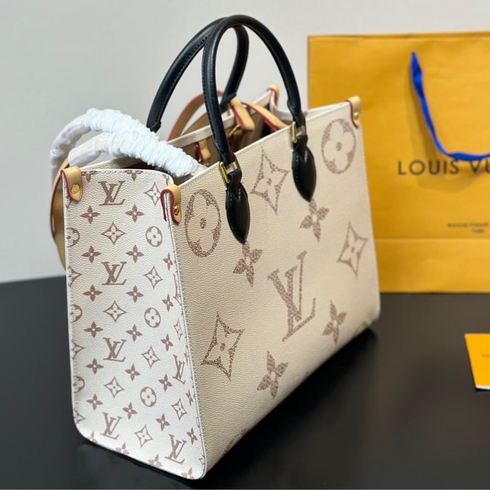 Louis Vuitton OnTheGo MM Tote Bag ‘Monogram Dune’ 35Cm M46912 view 5