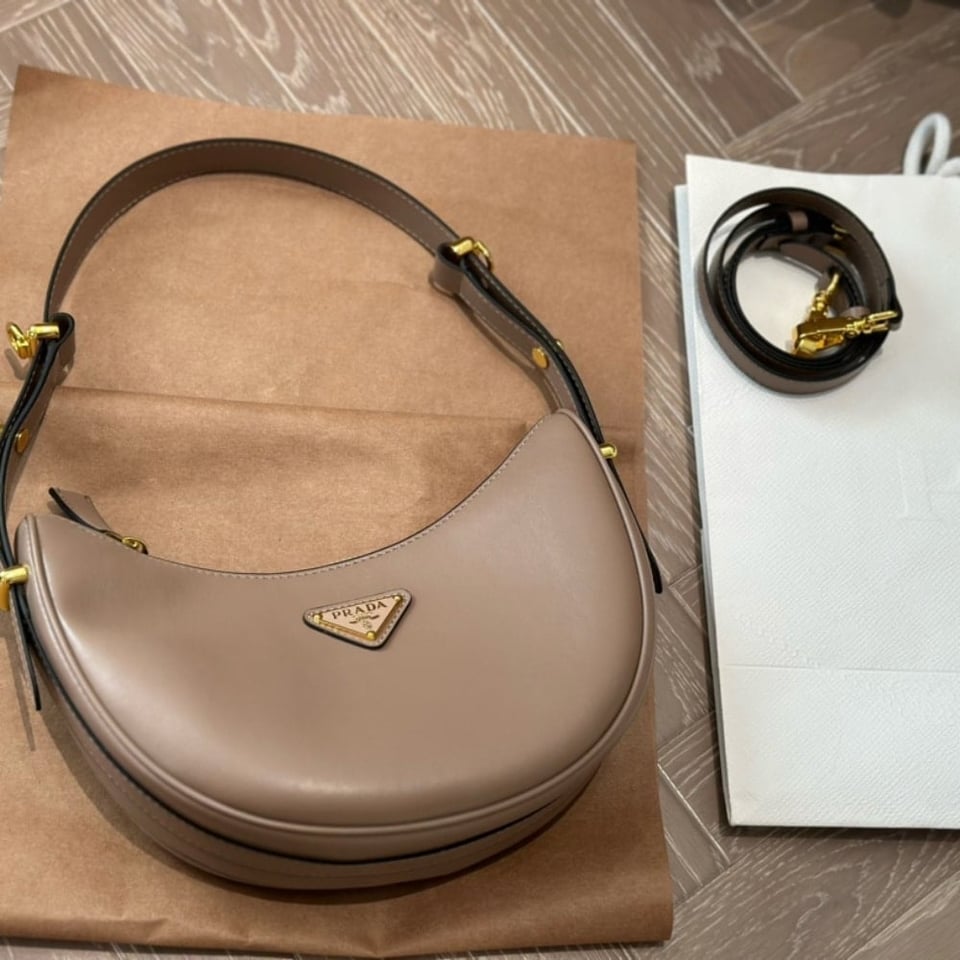 Prada Arqué Small Shoulder Bag Sand 23Cm view 3