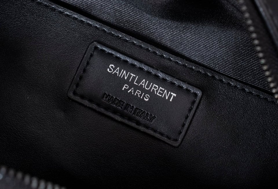 Saint Laurent Lou Camera Bag In Quilted Black Noir Leather 23Cm view 4