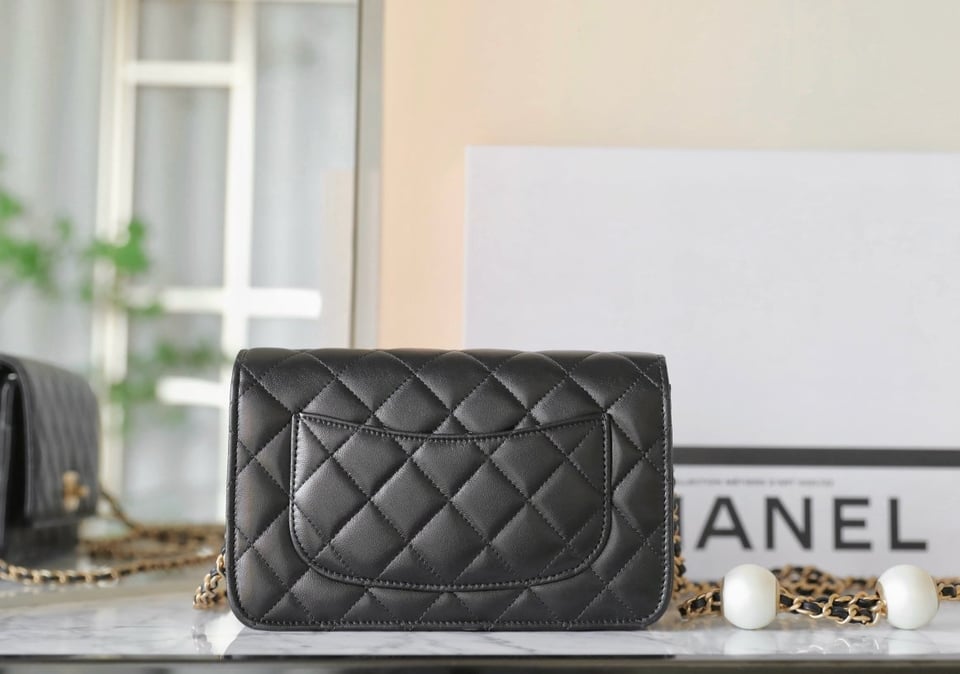 Chanel 24S Woc 19Cm Black Calfskin Pearl Ball view 7