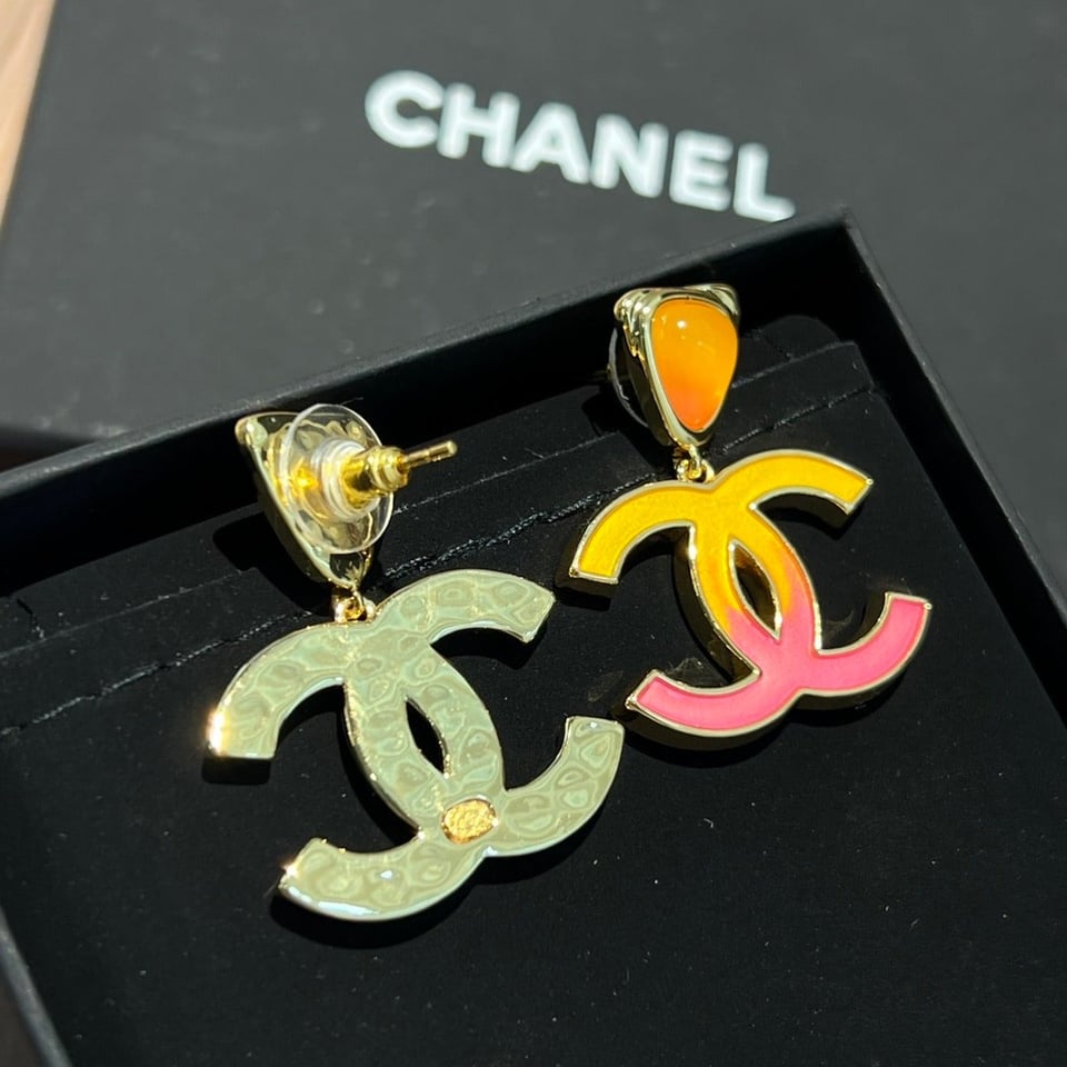 Chanel Cc Earrings view 4