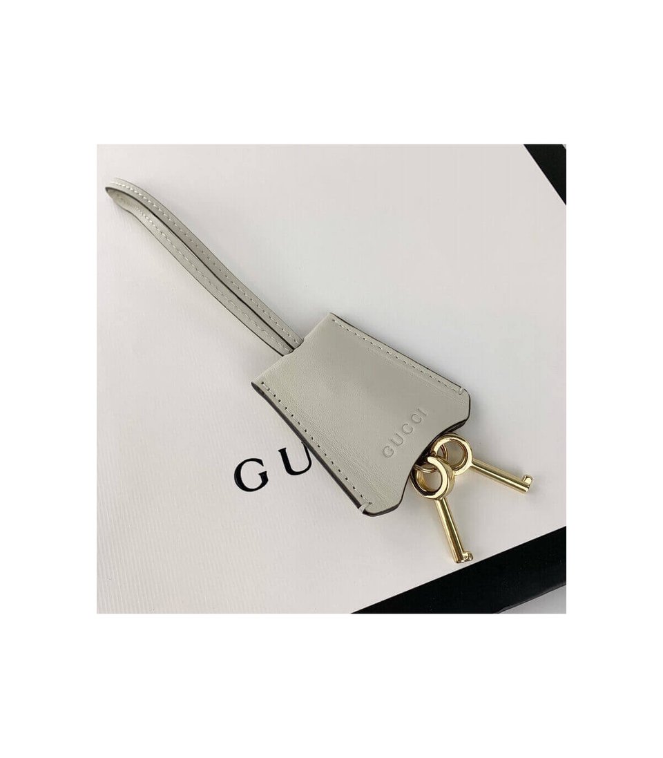 Gucci GG Supreme Padlock Small Shoulder Bag White view 14