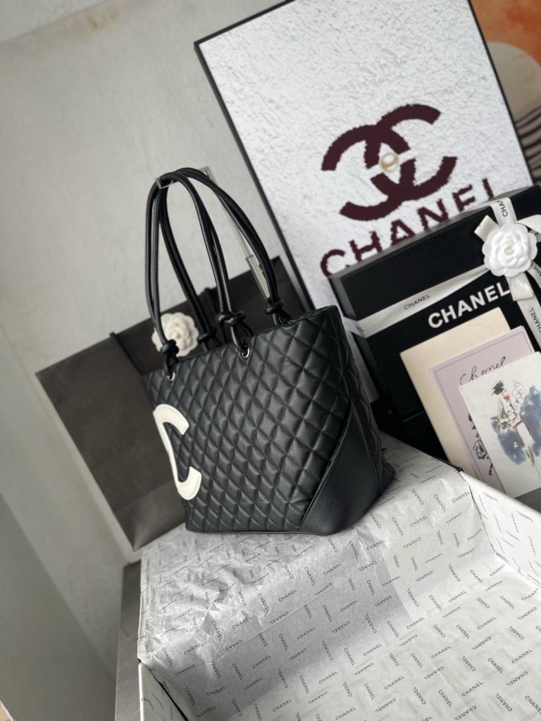 Chanel White High Quality Cambon Tote Bag Black view 2
