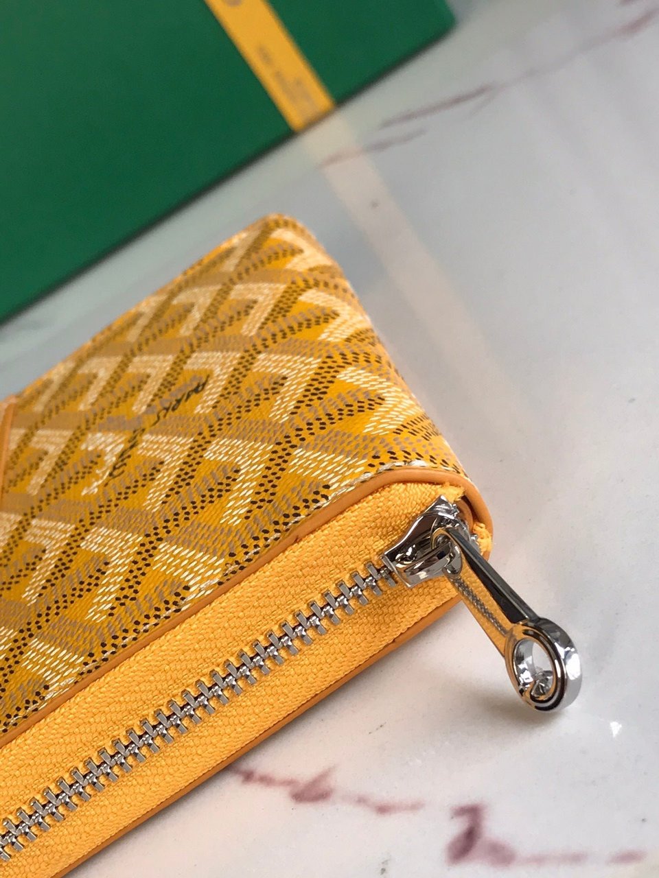 Goyard Matignon Mini Wallet 11cm Yellow Goyardine Canvas And Calfskin view 3