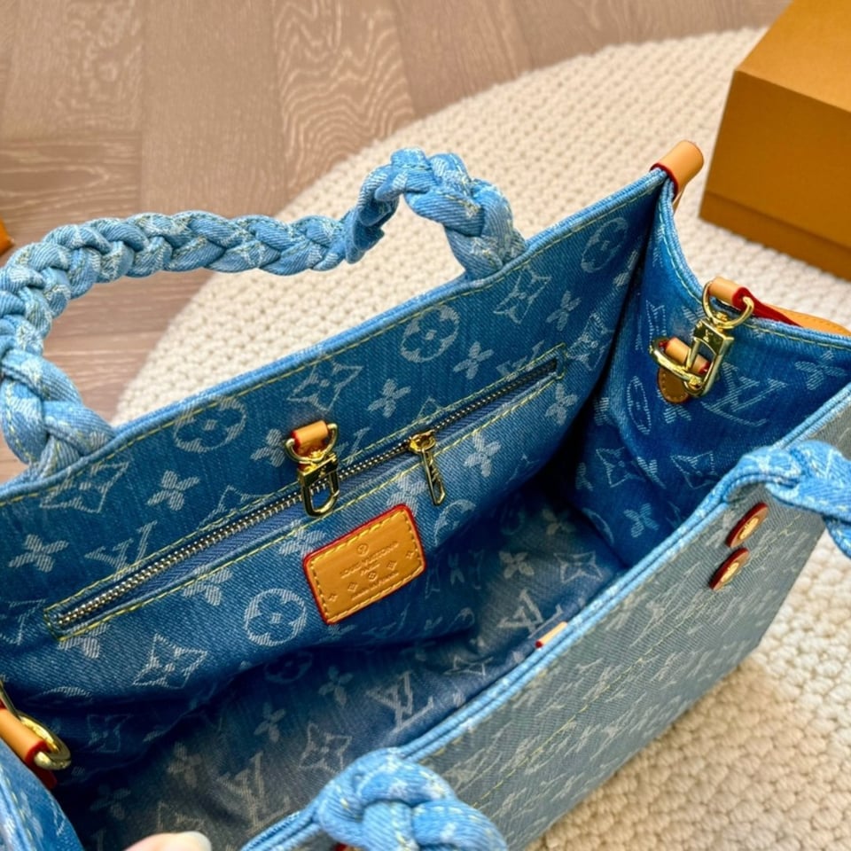 Louis Vuitton Let Go Pm Monogram Sky Blue Denim 30Cm M24897 view 8