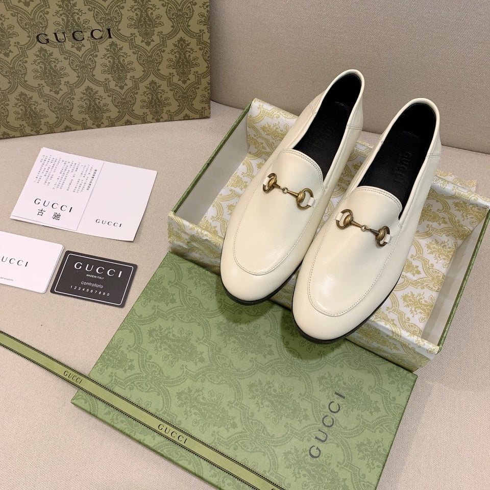 Gucci Women’S Leather Horsebits Loafers White view 6