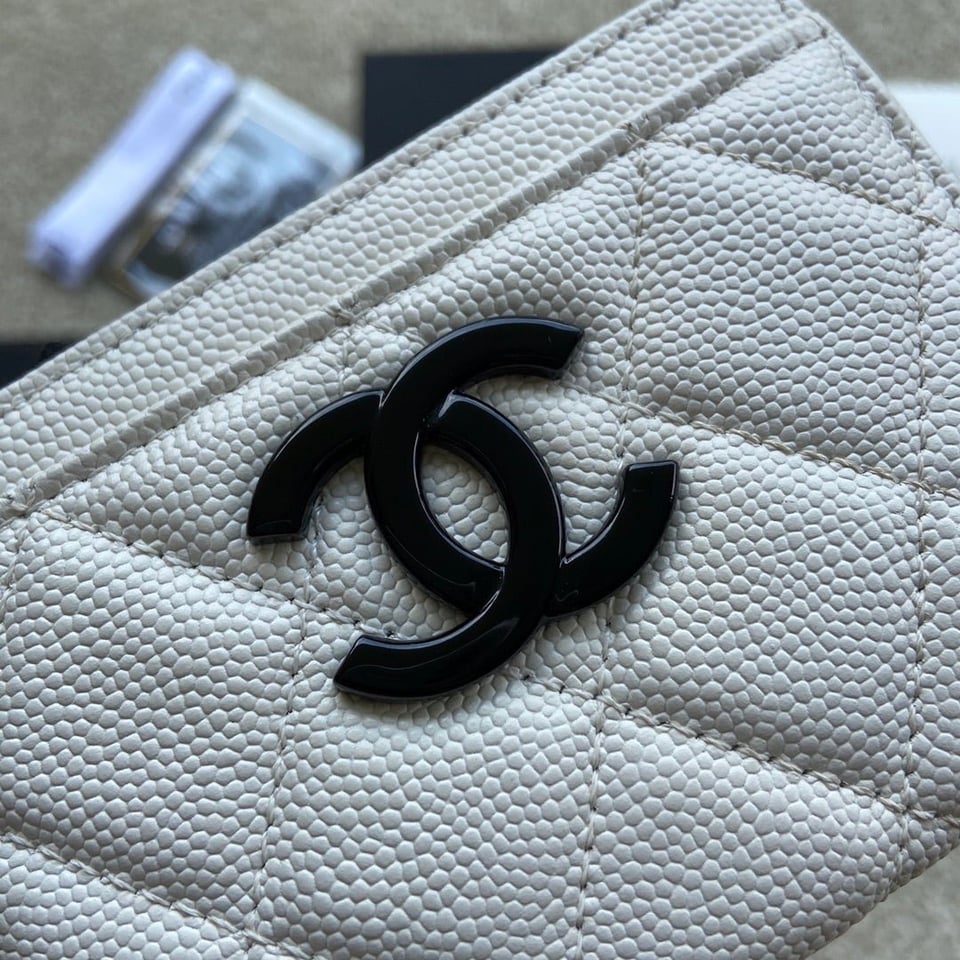 Chanel Card Holder 11Cm White Caviar Black Hardware view 9