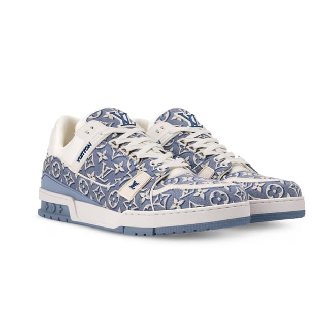 Louis Vuitton Trainer Sneakers Blue 1AKKJV