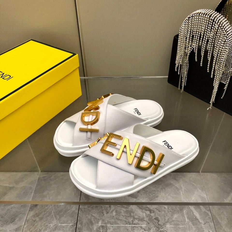 Fendi Fendigraphy Leather Slides White view 8