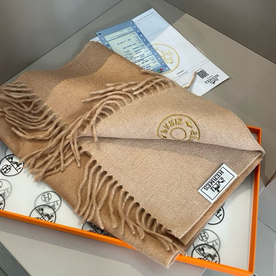 Hermes Cashmere Blanket Scarf Khaki For Women 180cm view 4