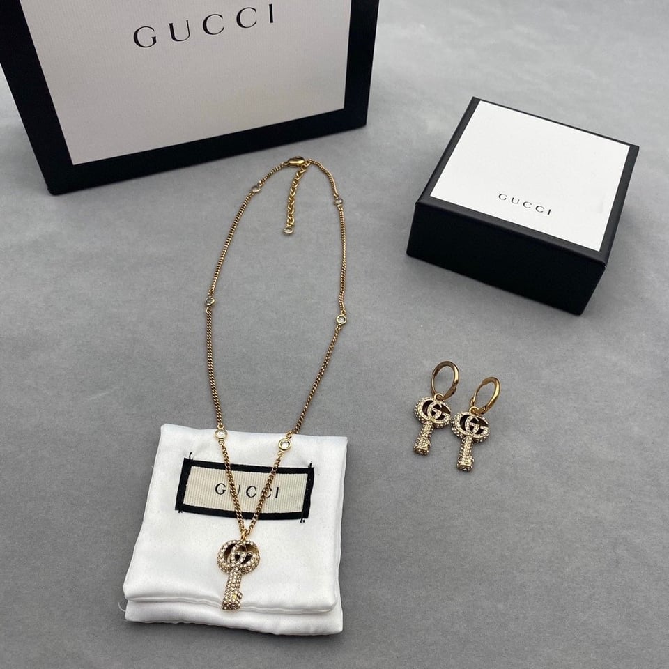 Gucci Gg Crystal Key In Gold Necklace view 2