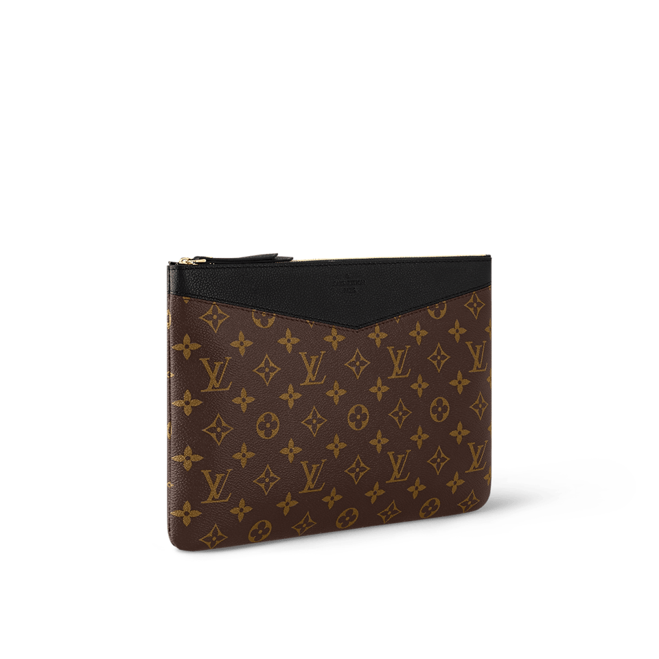 Louis Vuitton Daily Pouch Iconic Monogram Canvas M62048 29.5cm/ 11.6in view 3