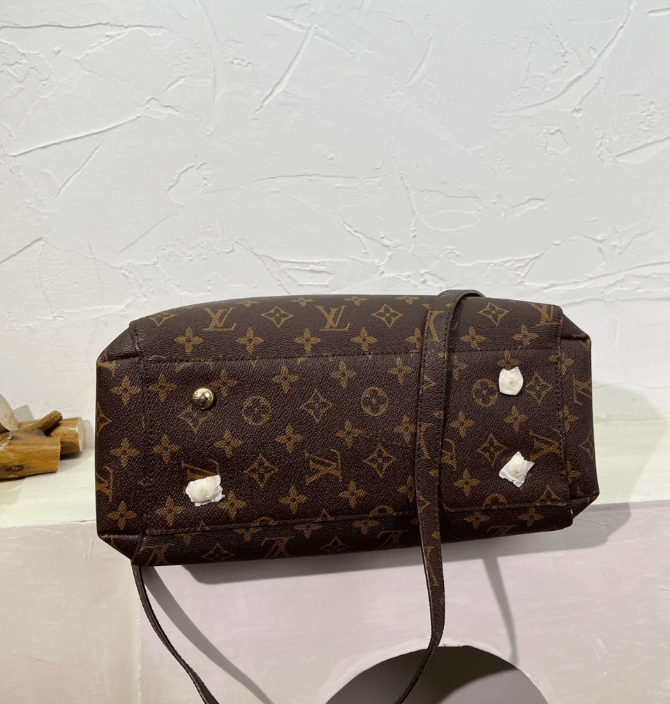 Louis Vuitton Montaigne MM Brown 35Cm M41056 view 6