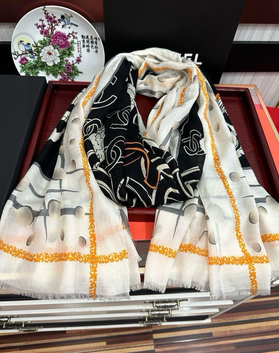 Chanel Silk Floral Motif Beige For Women 200cm view 4
