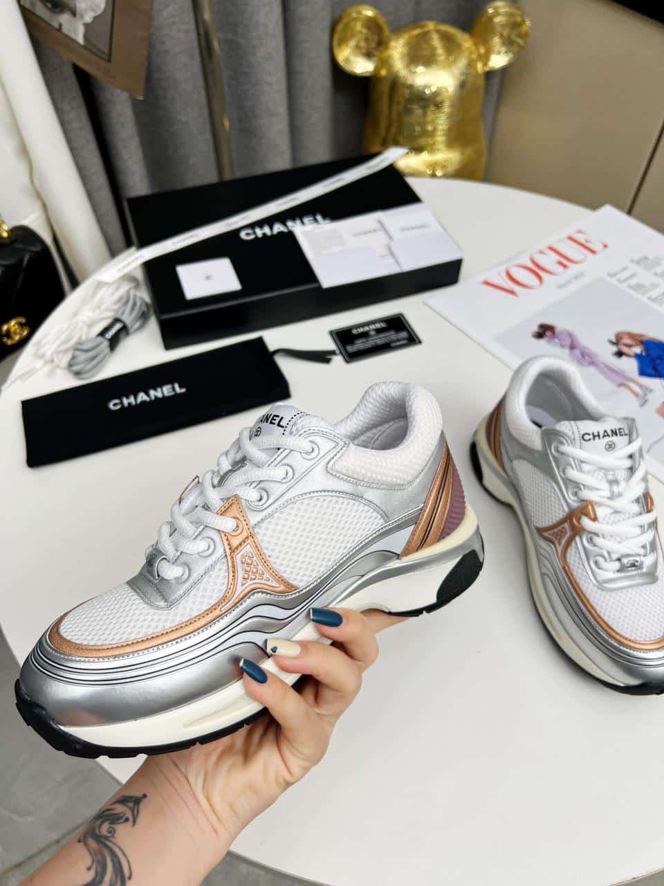 Chanel 23C Silver Metallic Cc Logo Lace Up Flat Runner Trainer Sneaker White Yellow view 9