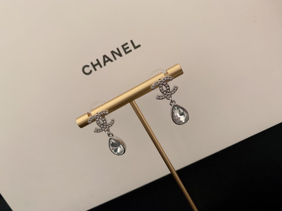 Chanel Cc Earrings view 3
