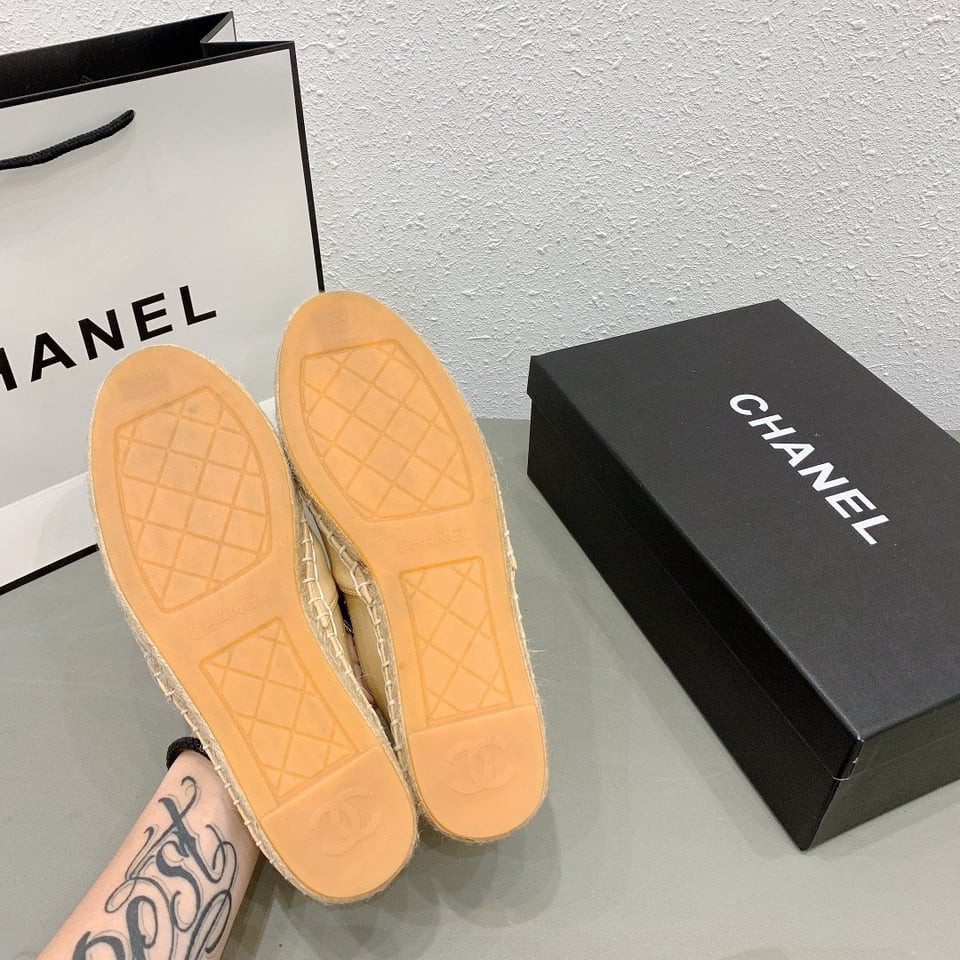 Chanel Cc Espadrilles Slip On Sheepskin Beige Black G29762 X01000 C0204 view 4