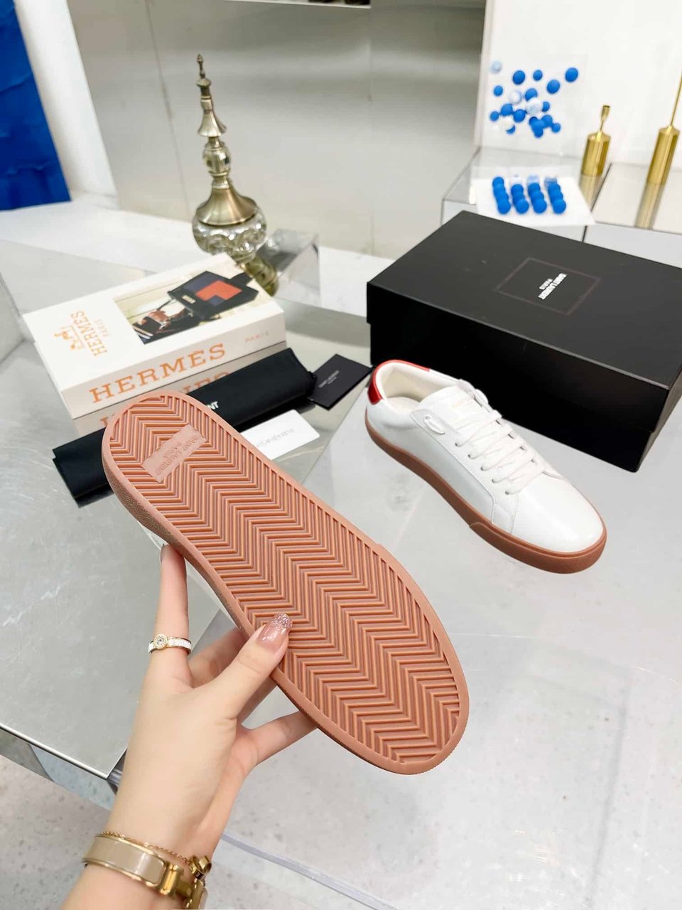 Saint Laurent Court Classic Embroidered Sneakers White And Red view 3